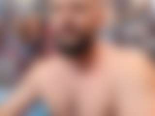 HugeMuscles's Live Sex Cam Show