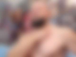 HugeMuscles's Live Sex Cam Show