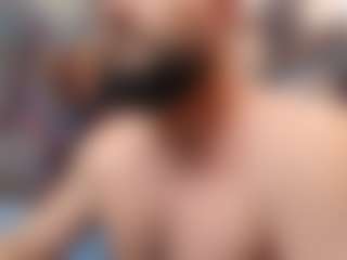 HugeMuscles's Live Sex Cam Show