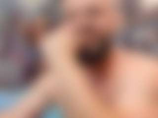 HugeMuscles's Live Sex Cam Show