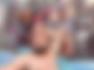 HugeMuscles's Live Sex Cam Show