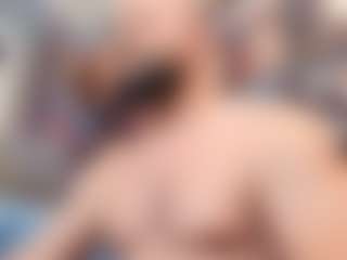 Show Live Sex Cam HugeMuscles