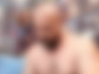 HugeMuscles's Live Sex Cam Show