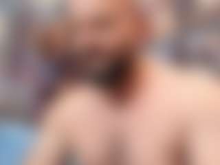 Live-sekscamshow van HugeMuscles