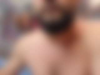 HugeMuscles's Live Sex Cam Show