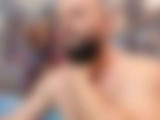 HugeMuscles's Live Sex Cam Show