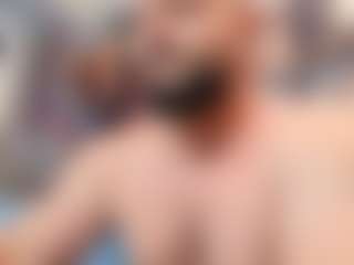 HugeMuscles's Live Sex Cam Show