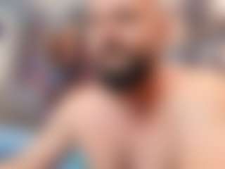 HugeMuscles's Live Sex Cam Show