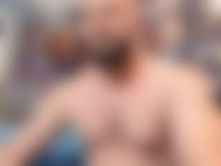 HugeMuscles's Live Sex Cam Show