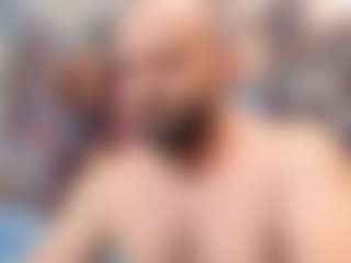 HugeMuscles's Live Sex Cam Show