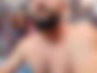 HugeMuscles's Live Sex Cam Show