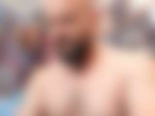 HugeMuscles's Live Sex Cam Show