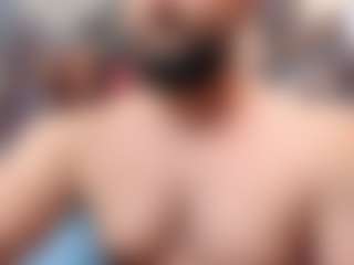 HugeMuscles's Live Sex Cam Show