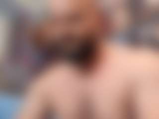 HugeMuscles's Live Sex Cam Show