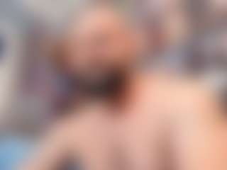 HugeMuscles's Live Sex Cam Show