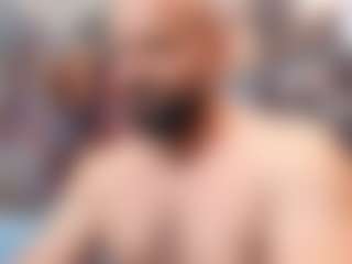 HugeMuscles's Live Sex Cam Show