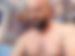 HugeMuscles's Live Sex Cam Show