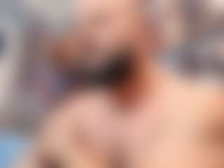 HugeMuscles's Live Sex Cam Show