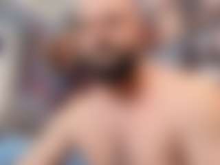 HugeMuscles's Live Sex Cam Show