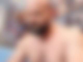 HugeMuscles's Live Sex Cam Show