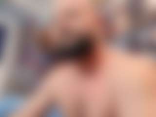 Live-sekscamshow van HugeMuscles