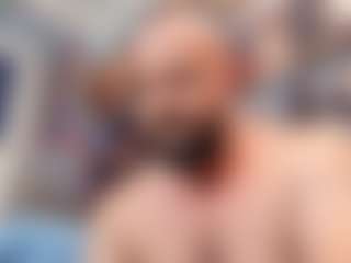 HugeMuscles's Live Sex Cam Show