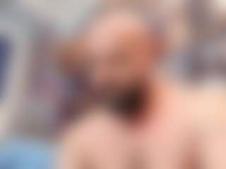 HugeMuscles's Live Sex Cam Show