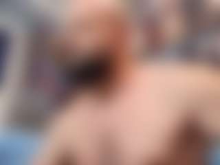 Show in cam erotica live di HugeMuscles