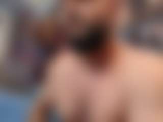 HugeMusclesのライブセックスチャットショー