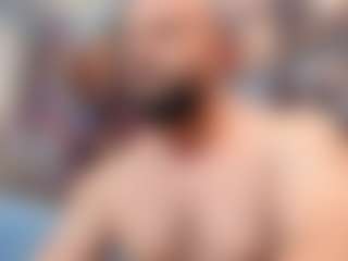 HugeMuscles's Live Sex Cam Show