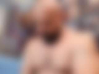 HugeMuscles's Live Sex Cam Show