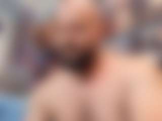 HugeMuscles's Live Sex Cam Show