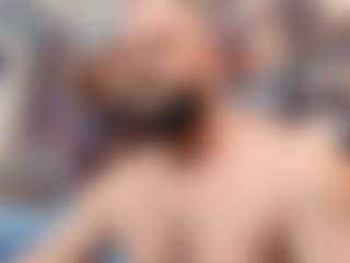 HugeMuscles's Live Sex Cam Show