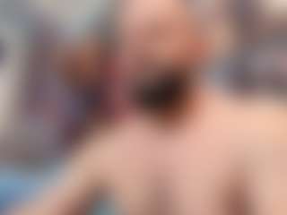 HugeMuscles's Live Sex Cam Show