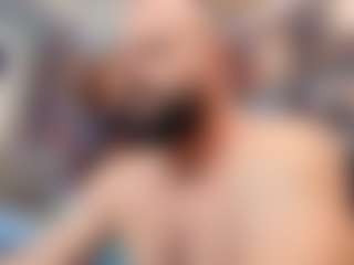 Cam Show en direct de HugeMuscles