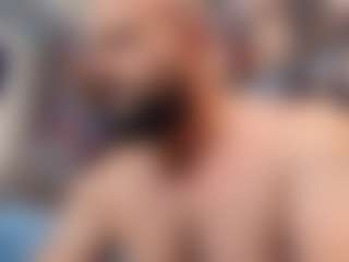 HugeMusclesのライブセックスチャットショー
