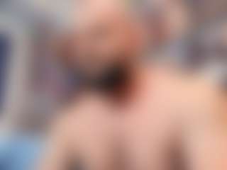 HugeMuscles's Live Sex Cam Show