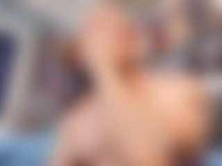 HugeMuscles's Live Sex Cam Show