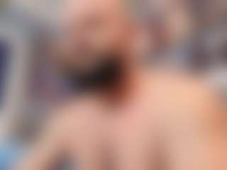 HugeMuscles's Live Sex Cam Show