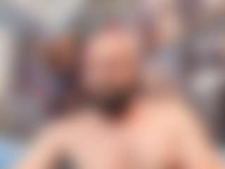 HugeMuscles's Live Sex Cam Show