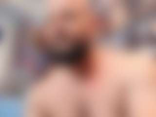 HugeMuscles's Live Sex Cam Show