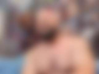 HugeMuscles's Live Sex Cam Show