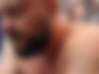 HugeMuscles's Live Sex Cam Show