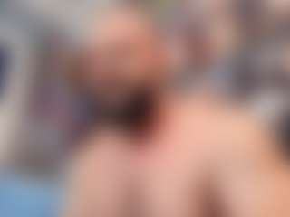 HugeMuscles's Live Sex Cam Show