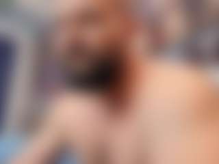 HugeMuscles's Live Sex Cam Show