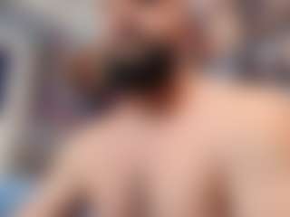 HugeMuscles's Live Sex Cam Show