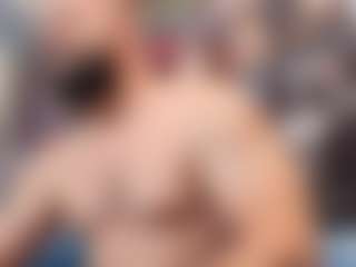 HugeMuscles's Live Sex Cam Show