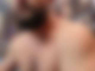 HugeMuscles's Live Sex Cam Show