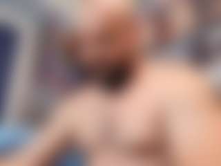 Show in cam erotica live di HugeMuscles