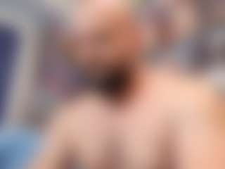 HugeMuscles's Live Sex Cam Show
